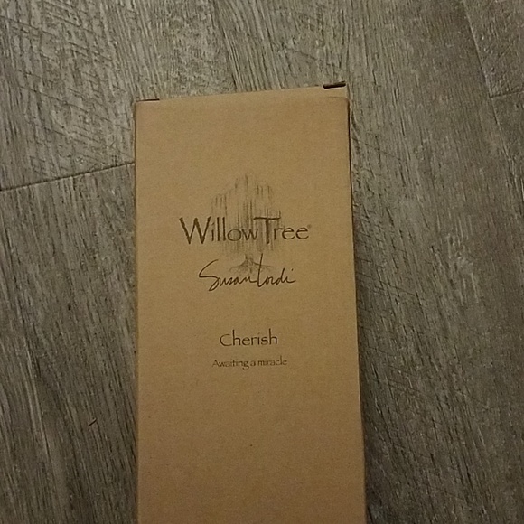 Willow Tree Accents Willow Tree Cherish Expectant Mother Figurine